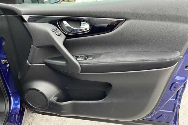 Used Nissan Qashqai 2017 for sale - 76204235: Photo 43