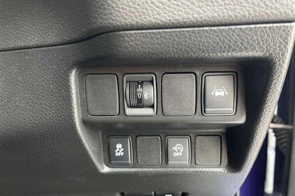 Used Nissan Qashqai 2017 for sale - 76204235: Photo 52