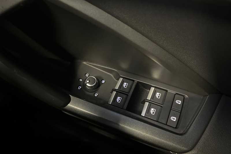 Used Audi Q3 2024 for sale - 77472069: Photo 16