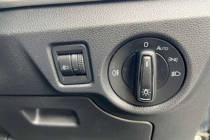 Used Skoda Kamiq 2020 for sale - 76487636: Photo 53