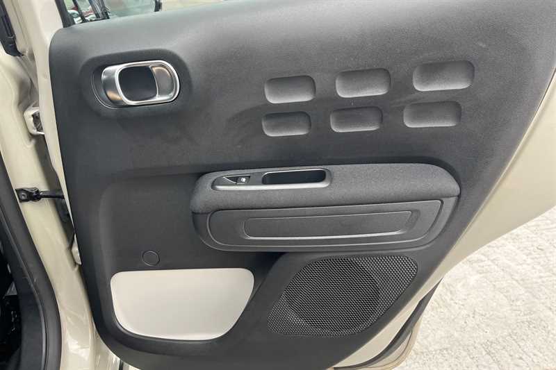 Used Citroen C3 2023 for sale - 76487653: Photo 42