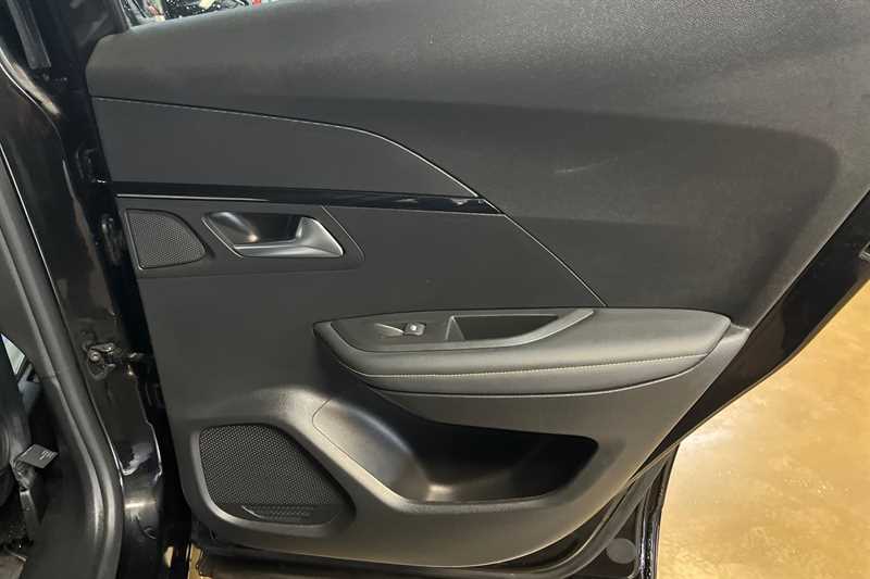 Used Peugeot 2008 2022 for sale - 77146939: Photo 44