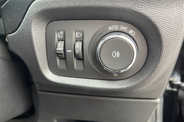 Used Vauxhall Corsa 2019 for sale - 76204402: Photo 52
