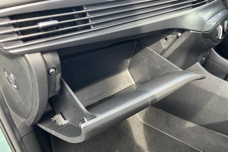 Used Hyundai i20 2023 for sale - 76204408: Photo 28