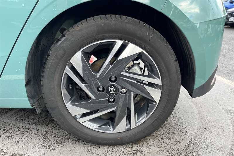 Used Hyundai i20 2023 for sale - 76204408: Photo 33