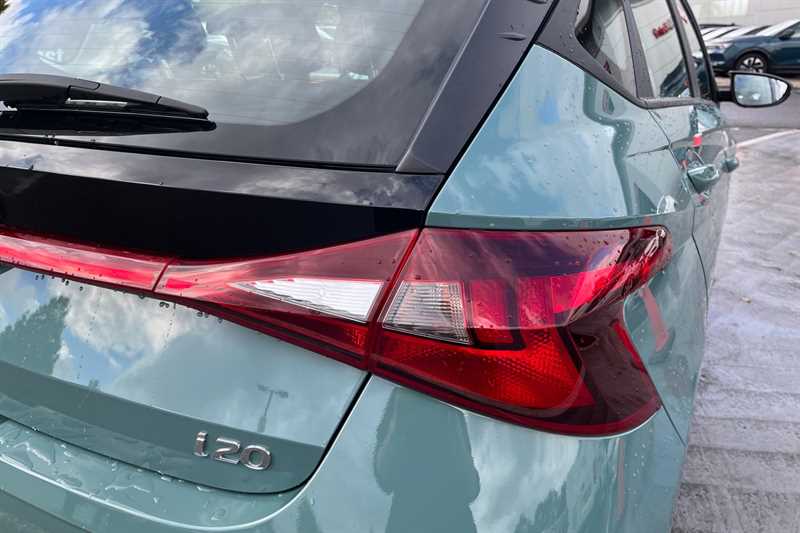 Used Hyundai i20 2023 for sale - 76204408: Photo 38