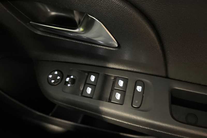 Used Vauxhall Corsa 2023 for sale - 77146219: Photo 16