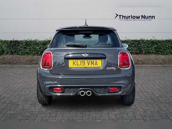 Used MINI Hatch 2019 for sale - 79375914: Photo
