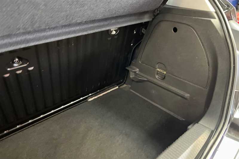 Used Vauxhall Corsa 2018 for sale - 77526434: Photo 38