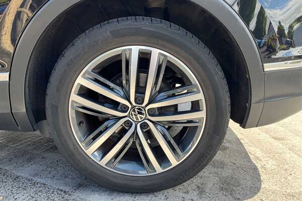 Used Volkswagen Tiguan 2022 for sale - 75710359: Photo 34