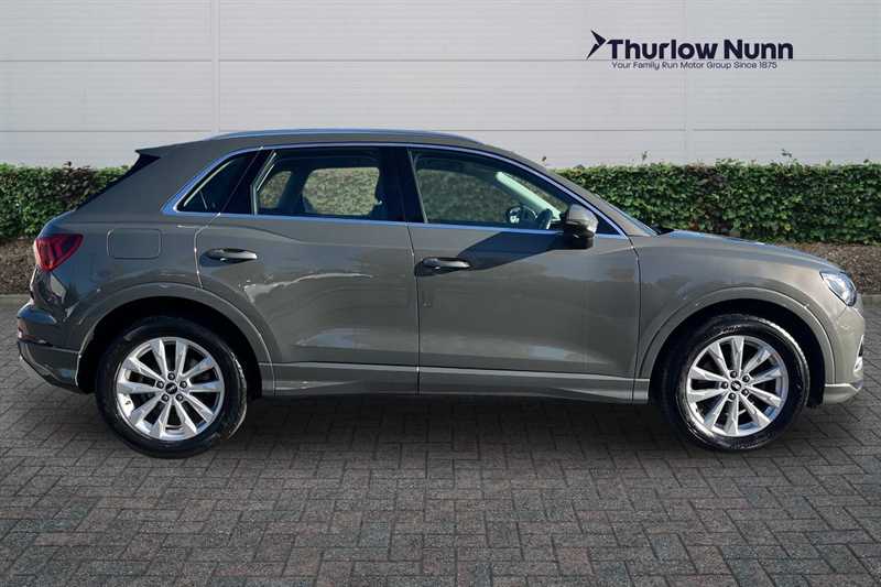 Used Audi Q3 2021 for sale - 76204195: Photo 2