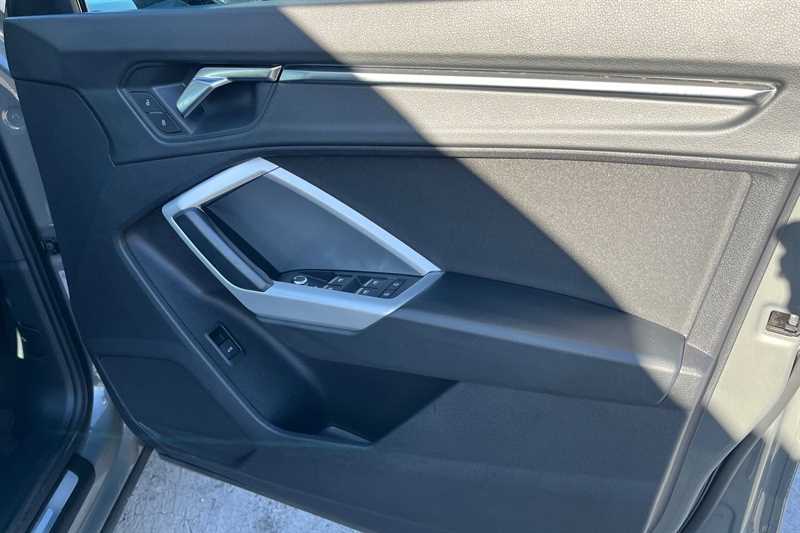 Used Audi Q3 2021 for sale - 76204195: Photo 44