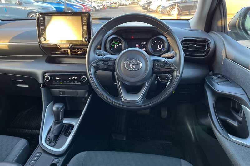 Used Toyota Yaris 2021 for sale - 77146715: Photo 11