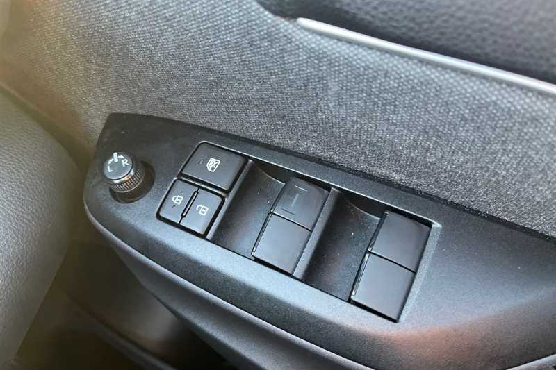 Used Toyota Yaris 2021 for sale - 77146715: Photo 16