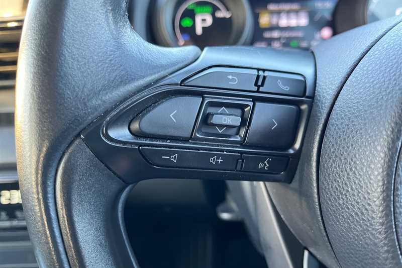 Used Toyota Yaris 2021 for sale - 77146715: Photo 21