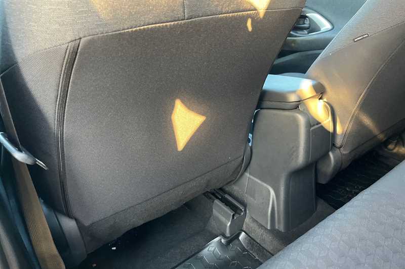 Used Toyota Yaris 2021 for sale - 77146715: Photo 31