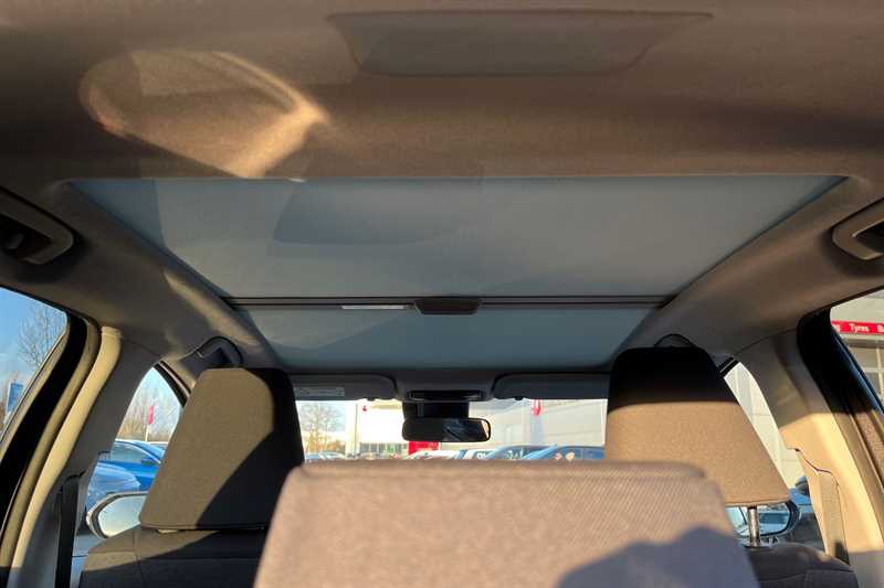 Used Toyota Yaris 2021 for sale - 77146715: Photo 40