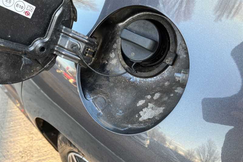 Used Toyota Yaris 2021 for sale - 77146715: Photo 44