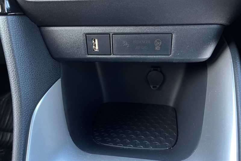 Used Toyota Yaris 2021 for sale - 77146715: Photo 45