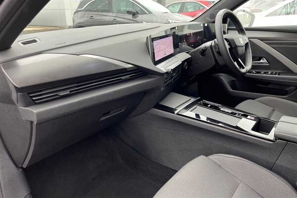 Used Vauxhall Astra 2024 for sale - 76261912: Photo 13