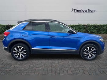 Used Volkswagen T-Roc 2019 for sale - 79488381: Photo
