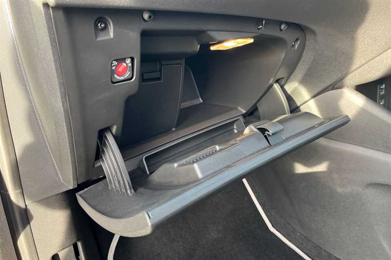 Used Vauxhall Crossland 2022 for sale - 77146967: Photo 28