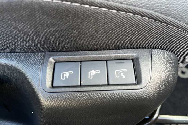 Used Vauxhall Mokka 2025 for sale - 76204459: Photo 31