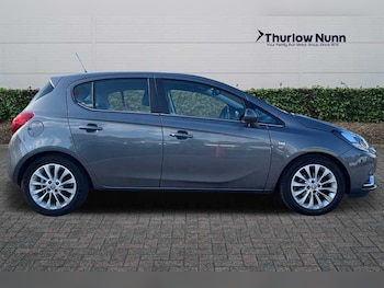Used Vauxhall Corsa 2016 for sale - 76204140: Photo 2