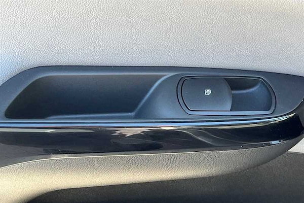 Used Vauxhall Corsa 2016 for sale - 76204140: Photo 33