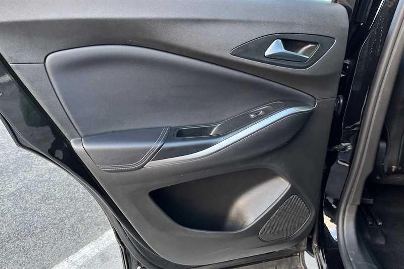 Used Vauxhall Crossland 2022 for sale - 76954616: Photo 29