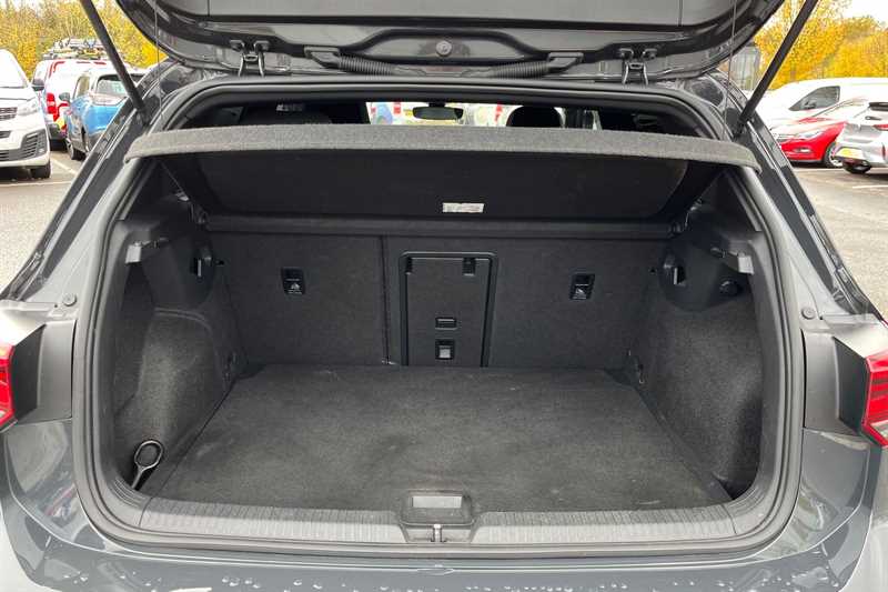 Used Volkswagen Golf 2020 for sale - 76420552: Photo 24