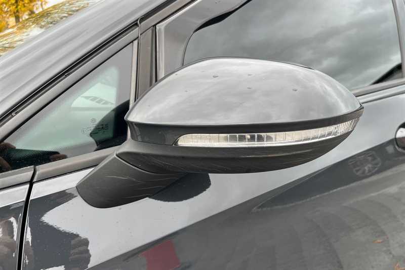 Used Volkswagen Golf 2020 for sale - 76420552: Photo 26