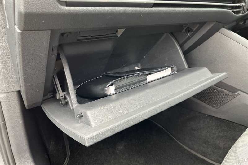 Used Volkswagen Golf 2020 for sale - 76420552: Photo 28