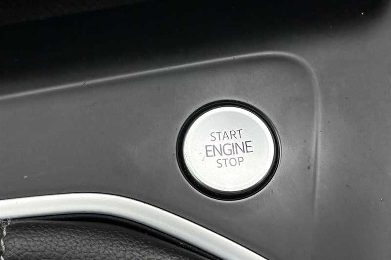 Used Volkswagen Golf 2020 for sale - 76420552: Photo 47