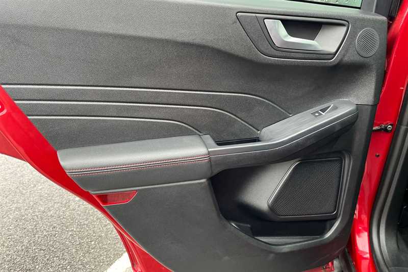 Used Ford Kuga 2023 for sale - 77512876: Photo 30