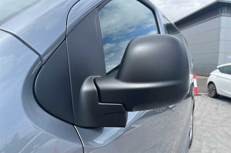 Used Vauxhall Vivaro 2025 for sale - 76928271: Photo 29