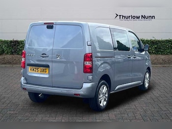 Used Vauxhall Vivaro 2025 for sale - 76928271: Photo