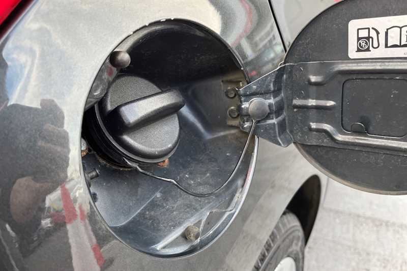 Used Vauxhall Viva 2016 for sale - 76487640: Photo 43