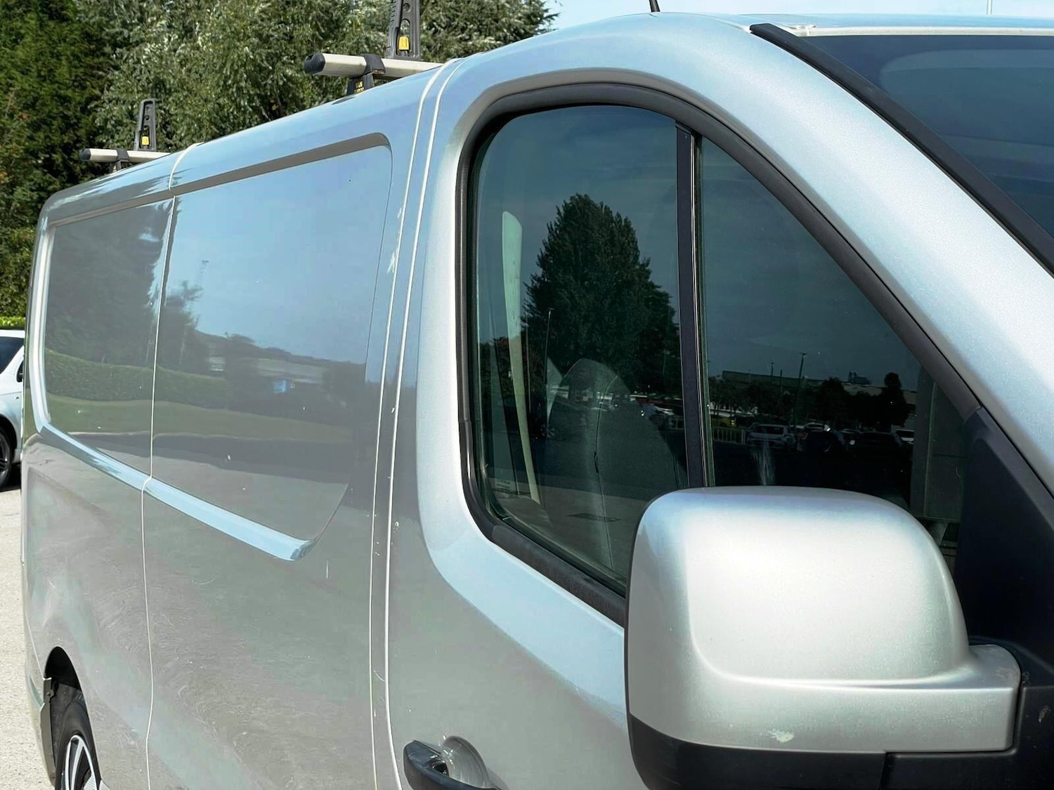 Used Vauxhall Vivaro 2017 for sale - 77386779: Photo 11