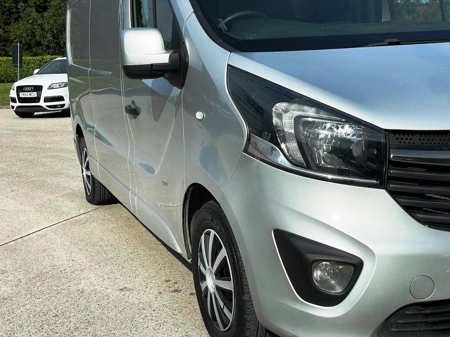 Used Vauxhall Vivaro 2017 for sale - 77386779: Photo 13