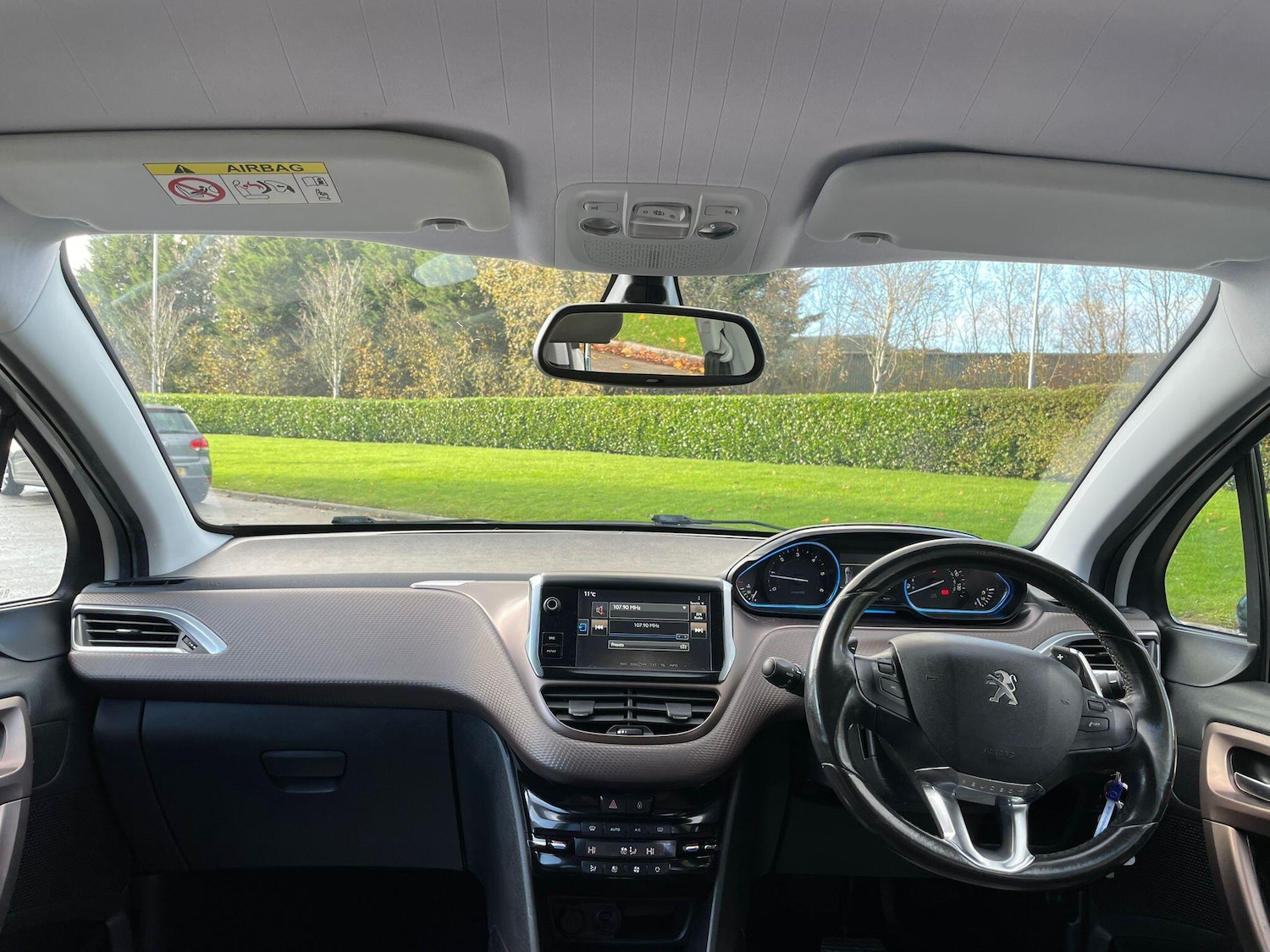 Used Peugeot 2008 2014 for sale - 77386330: Photo 11