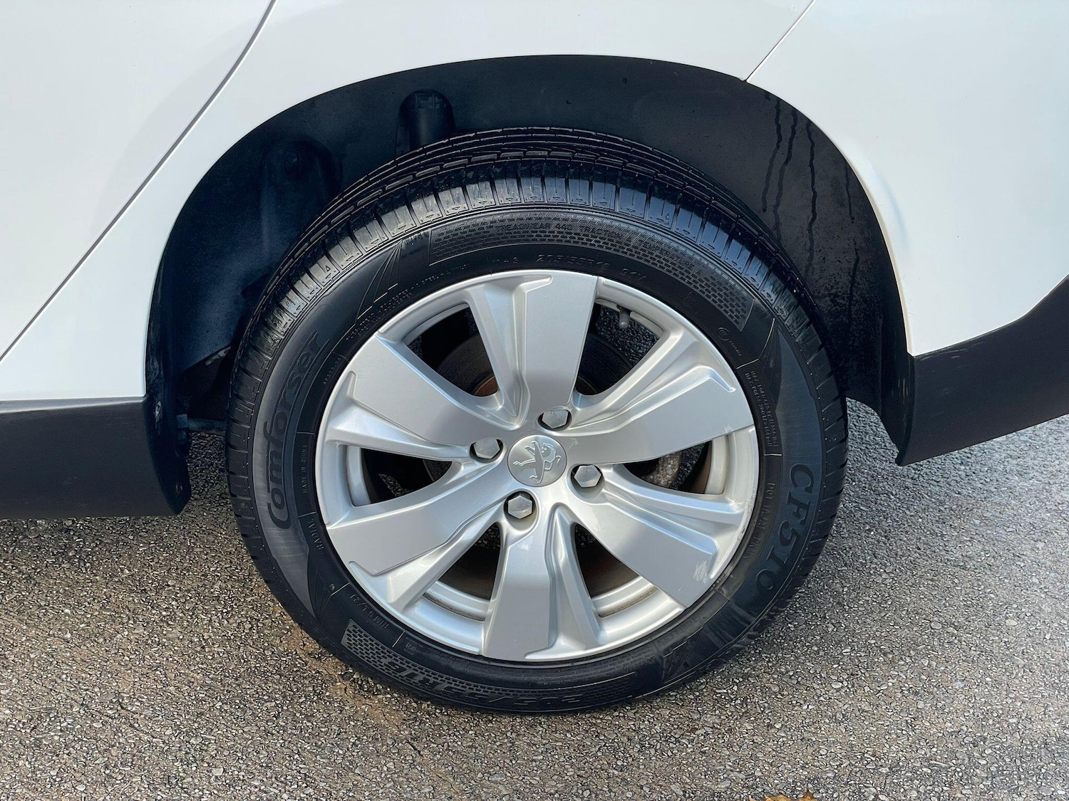 Used Peugeot 2008 2014 for sale - 77386330: Photo 31