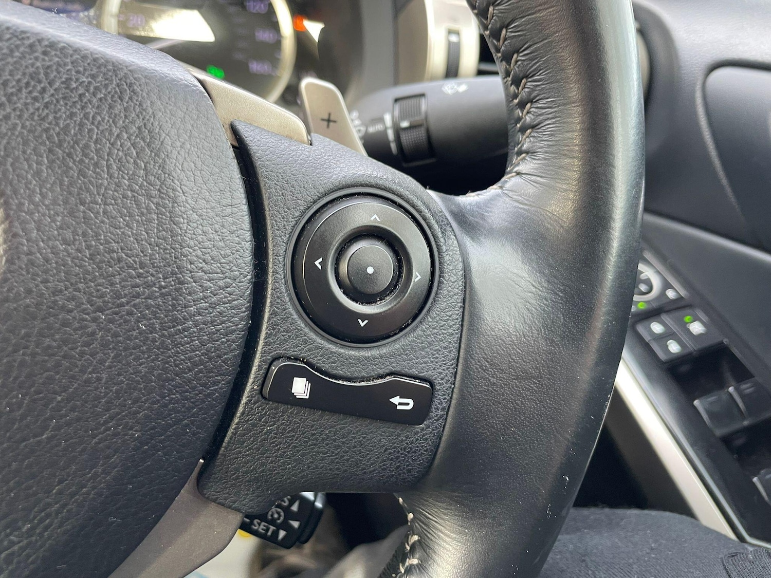 Used Lexus IS 2014 for sale - 77646554: Photo 29