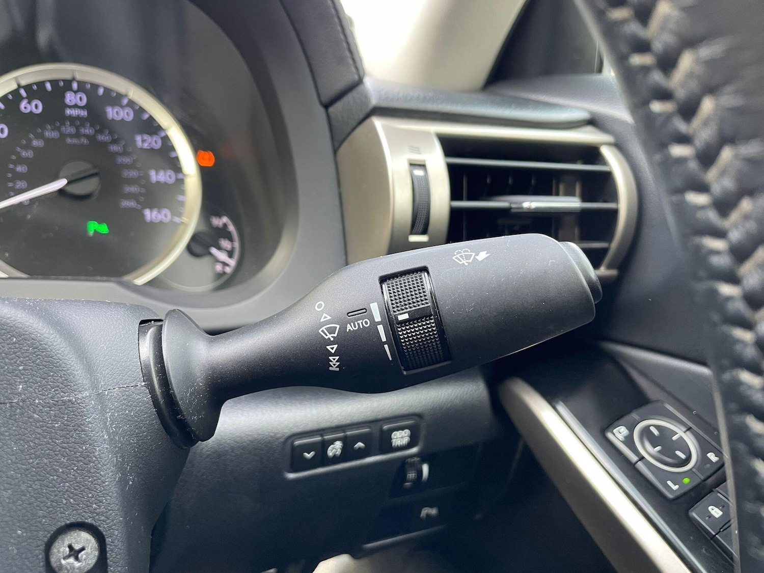 Used Lexus IS 2014 for sale - 77646554: Photo 32