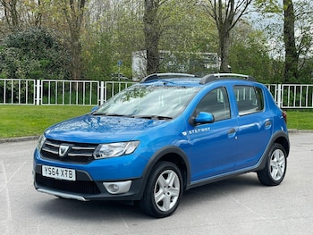 Used Dacia Sandero Stepway 2015 for sale - 78417237: Photo