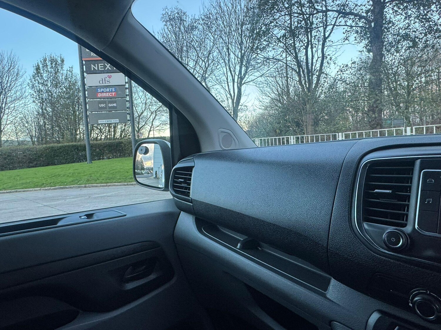 Used Citroen Dispatch 2017 for sale - 77387179: Photo 43