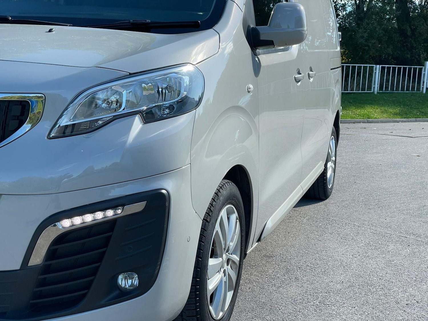 Used Peugeot Expert 2018 for sale - 77386740: Photo 11