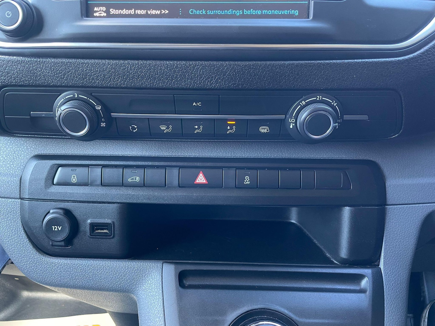 Used Peugeot Expert 2018 for sale - 77386740: Photo 44