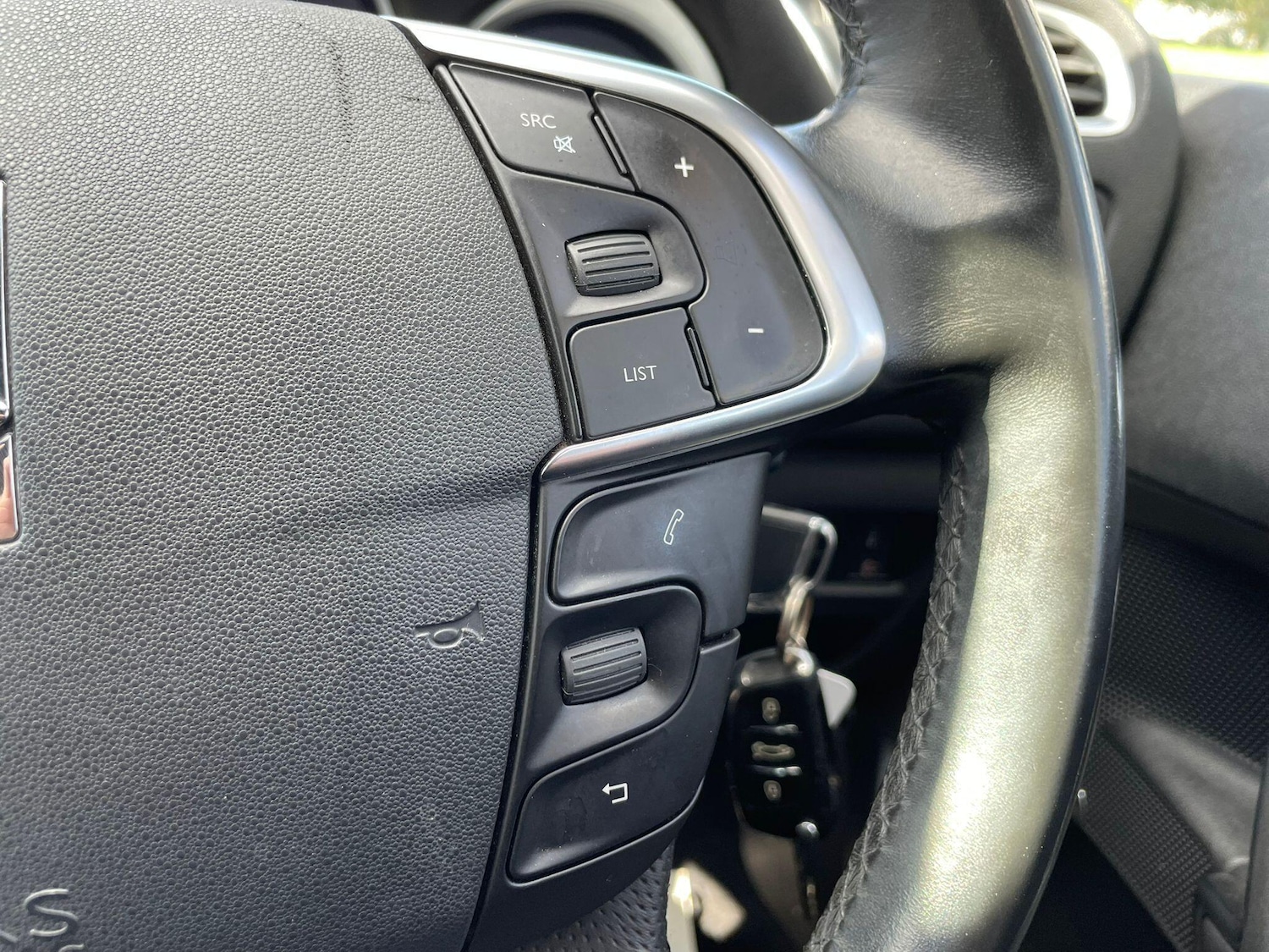 Used Citroen DS4 2014 for sale - 77898389: Photo 20