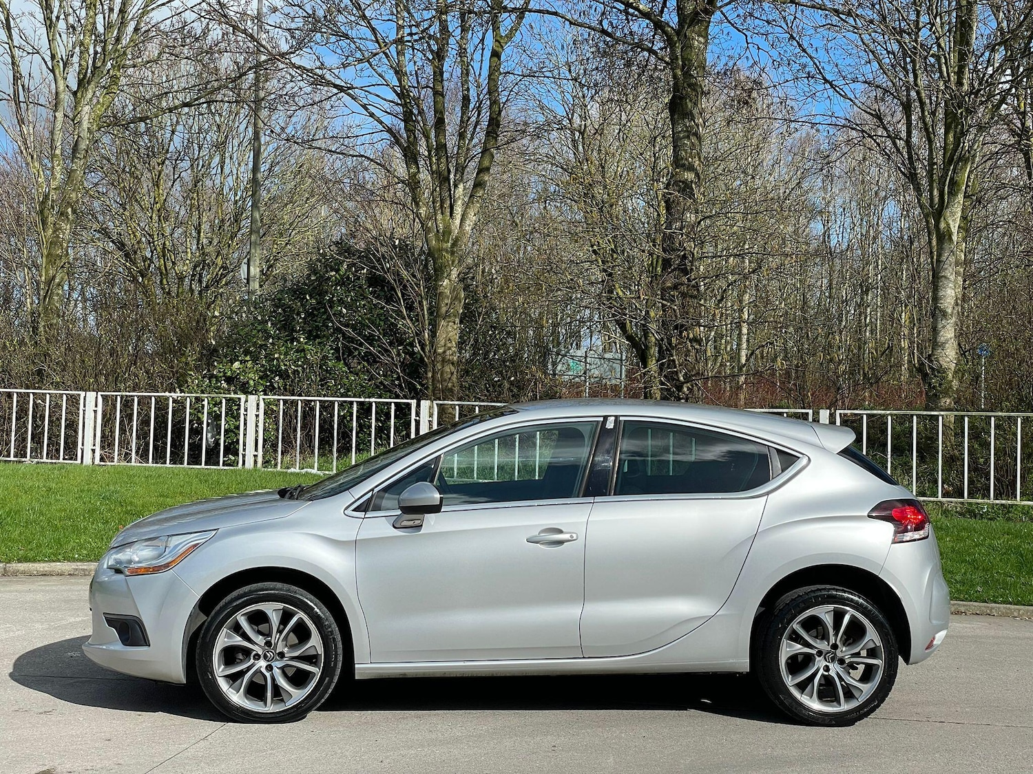 Used Citroen DS4 2014 for sale - 77898389: Photo 4